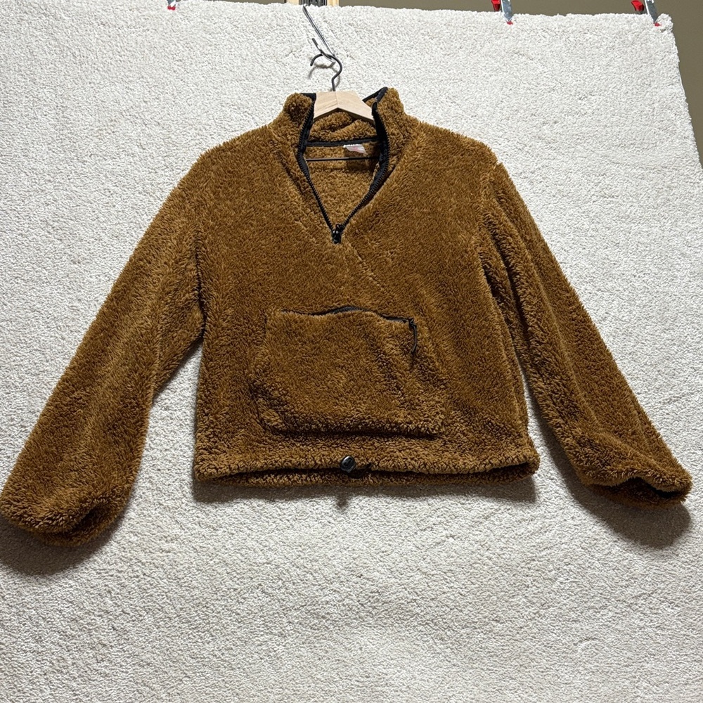 No Boundaries Tan Fleece Pullover